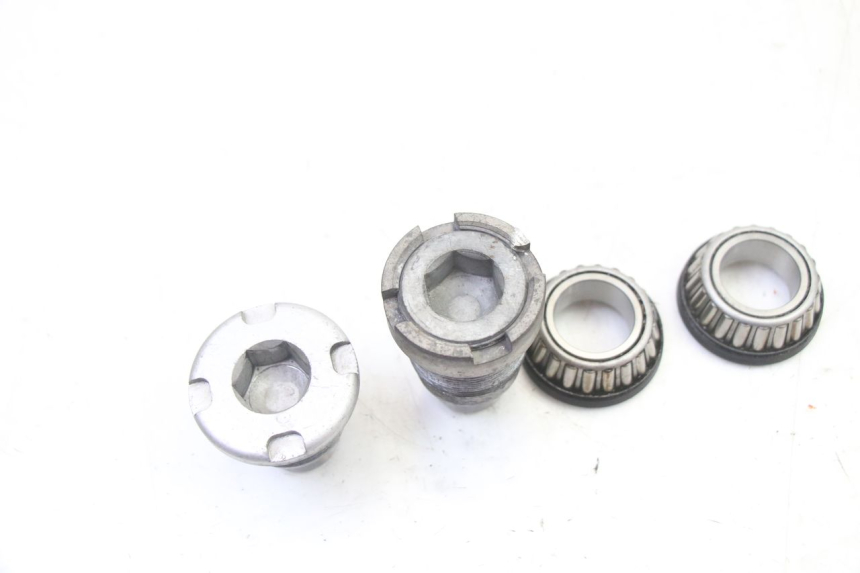 photo de EJE BASCULANTE HONDA ST PAN EUROPEAN 1300 (2002 - 2013) - Zoom estado de uso