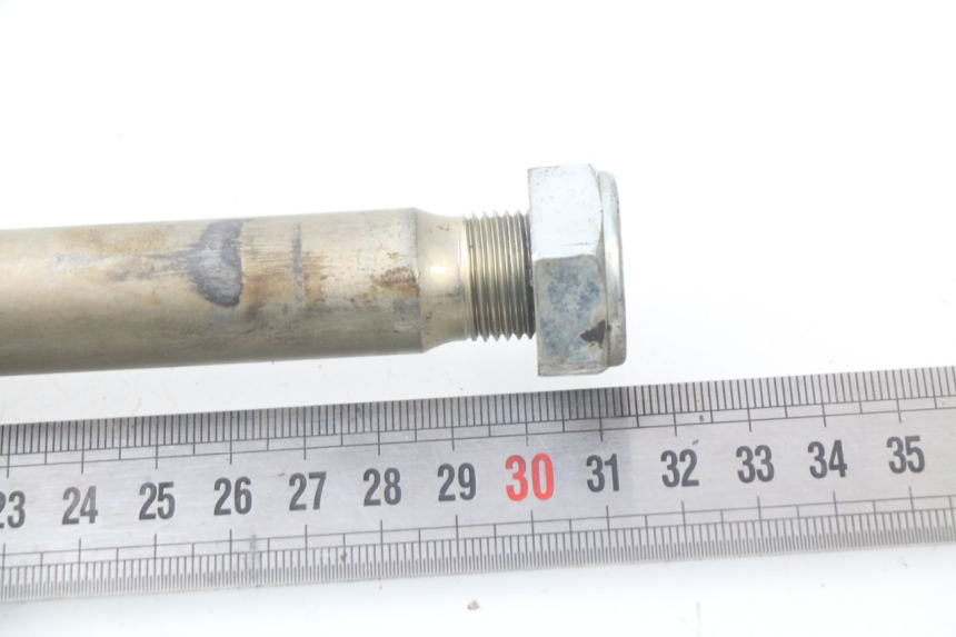 photo de EJE BASCULANTE YAMAHA TDM ABS 900 (2002 - 2014) - Otra perspectiva