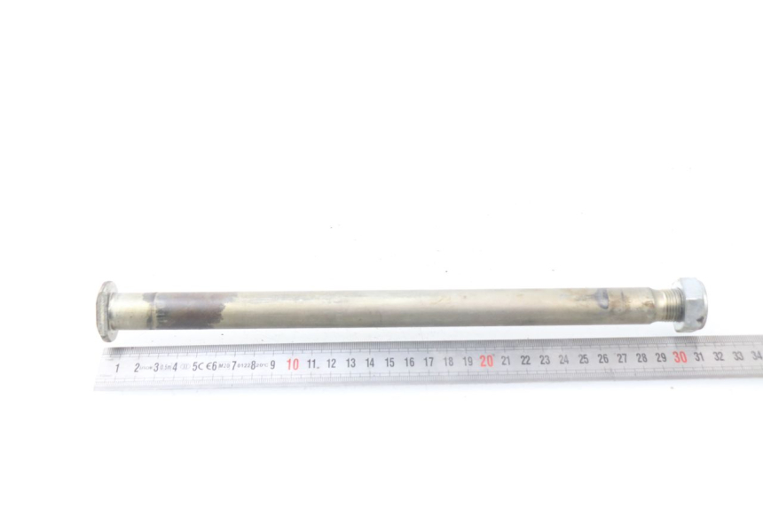 photo de EJE BASCULANTE YAMAHA TDM ABS 900 (2002 - 2014) - Primer plano técnico