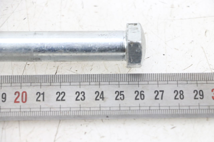 photo de EJE BASCULANTE YAMAHA TDR DELTABOX 125 (1997 - 2003) - Zoom estado de uso