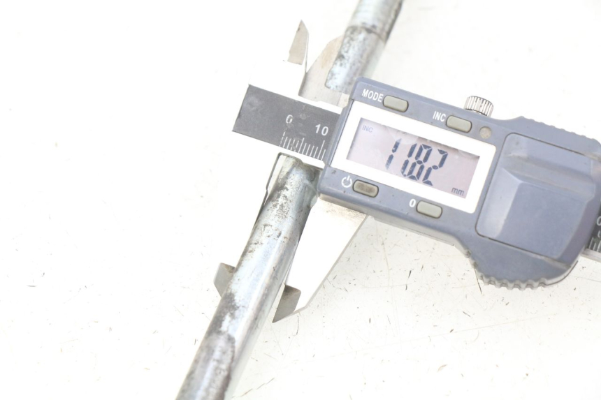 photo de EJE BASCULANTE NITRO MOTORS THUNDER 125 - Detalle de la pieza