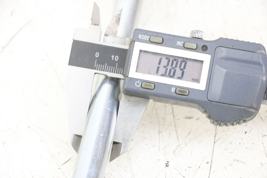 photo de EJE BASCULANTE VENT DERAPAGE 50 (2018 - 2023) - Detalle de la pieza