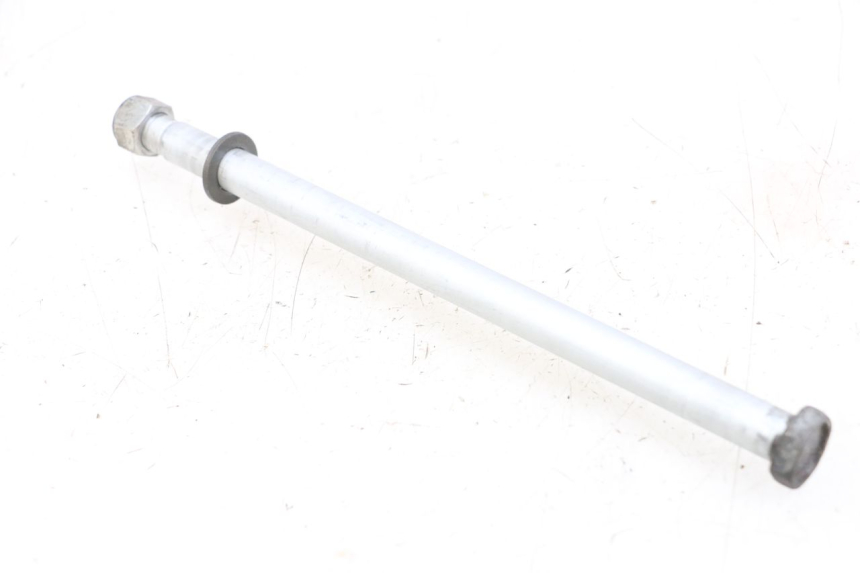 photo de Eje del brazo oscilante SUZUKI VL INTRUDER 125 (2004 - 2007) - Vista principal