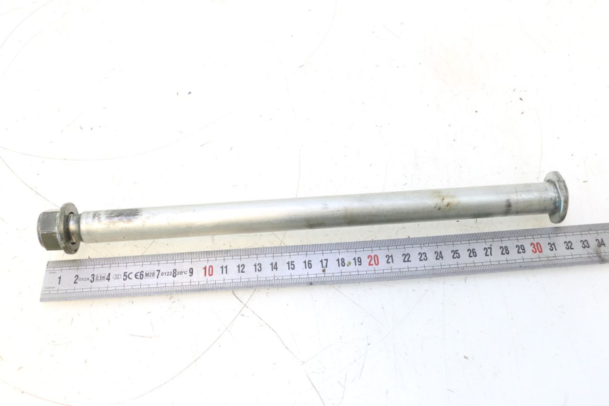 photo de EJE BASCULANTE YAMAHA XJR 1300 (1998 - 2002) - Detalle de la pieza