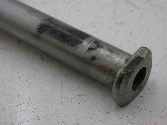 photo de EJE BASCULANTE YAMAHA FZS FAZER 1000 (2003 - 2005) - Zoom estado de uso