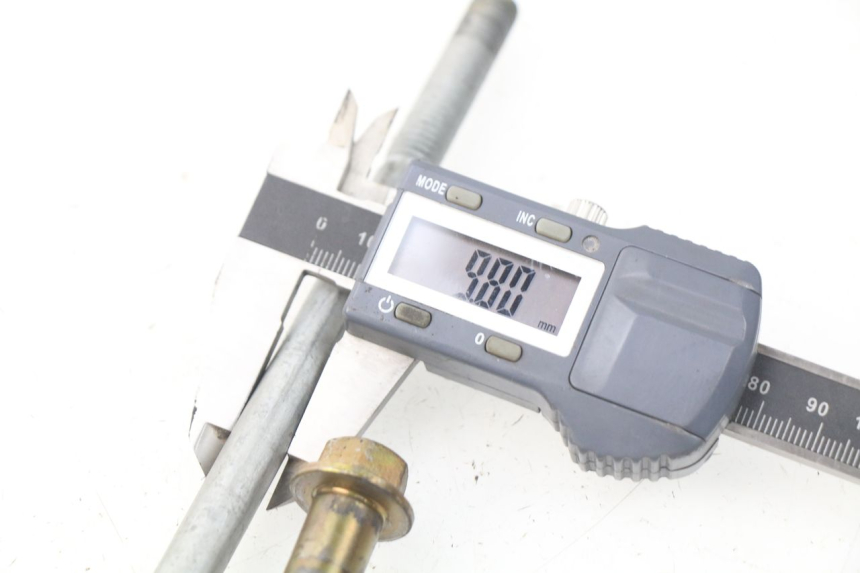 photo de EJE MOTOR MV AGUSTA BRUTALE R WALLY 910 (2008 - 2008) - Zoom estado de uso