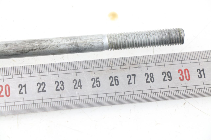 photo de EJE MOTOR MV AGUSTA BRUTALE R WALLY 910 (2008 - 2008) - Detalles de los puntos de fijación