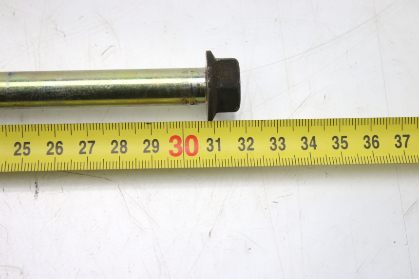 photo de EJE DEL MOTOR SUZUKI BURGMAN 125 (2007 - 2014) - Zoom estado de uso