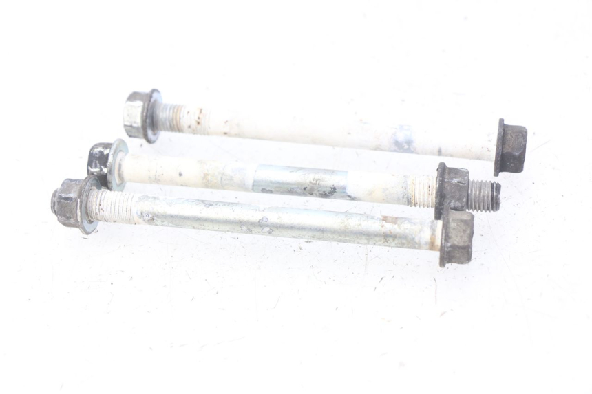 photo de EJE MOTOR HONDA CBR R 125 (2003 - 2006) - Zoom estado de uso