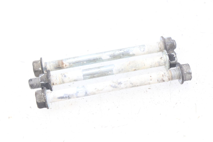 photo de EJE MOTOR HONDA CBR R 125 (2003 - 2006) - Otra perspectiva