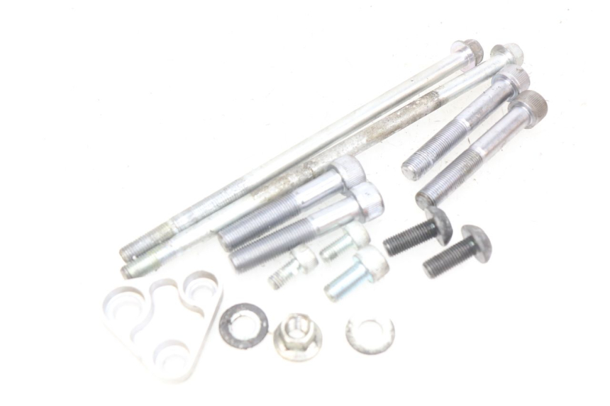 photo de EJE DEL MOTOR YAMAHA FJR ABS 1300 (2016 - 2020) - Vista principal