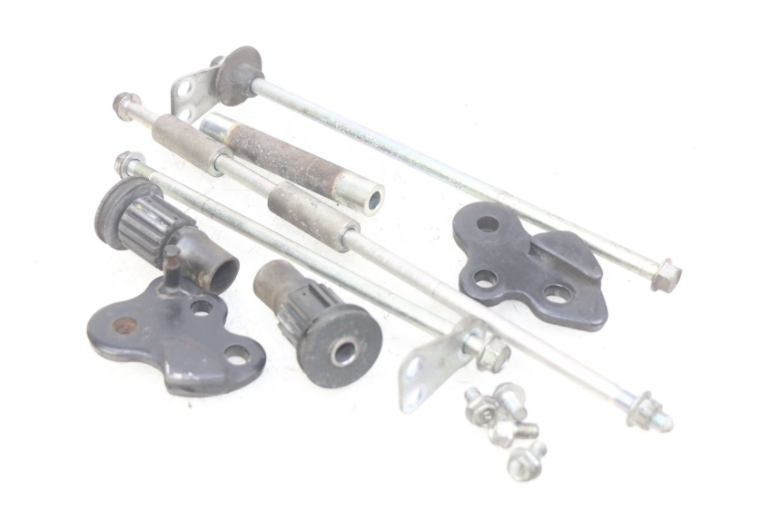 photo de EJE DEL MOTOR HONDA FJS SILVERWING SILVER WING 400 (2009 - 2016) - Detalle de la pieza