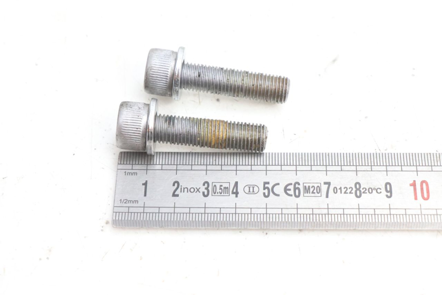 photo de EJE MOTOR YAMAHA FZ8 800 (2010 - 2016) - Estado de la superficie y material