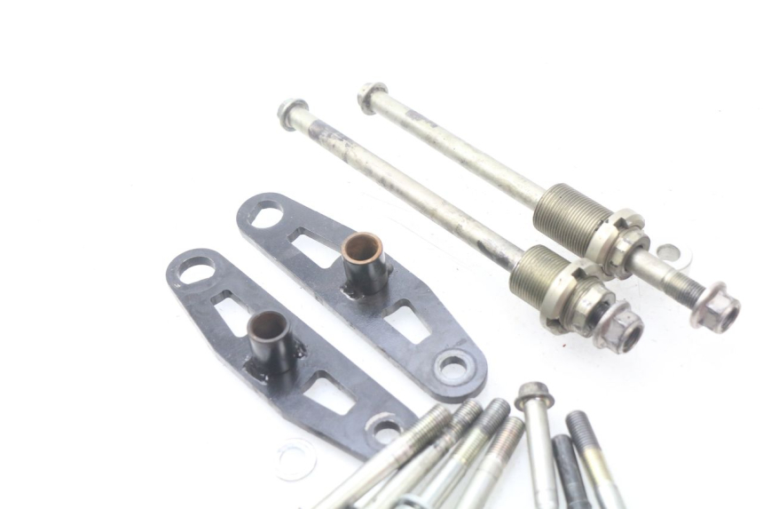 photo de EJE MOTOR SUZUKI GSX-R GSXR K16 1000 (2012 - 2016) - Otra perspectiva