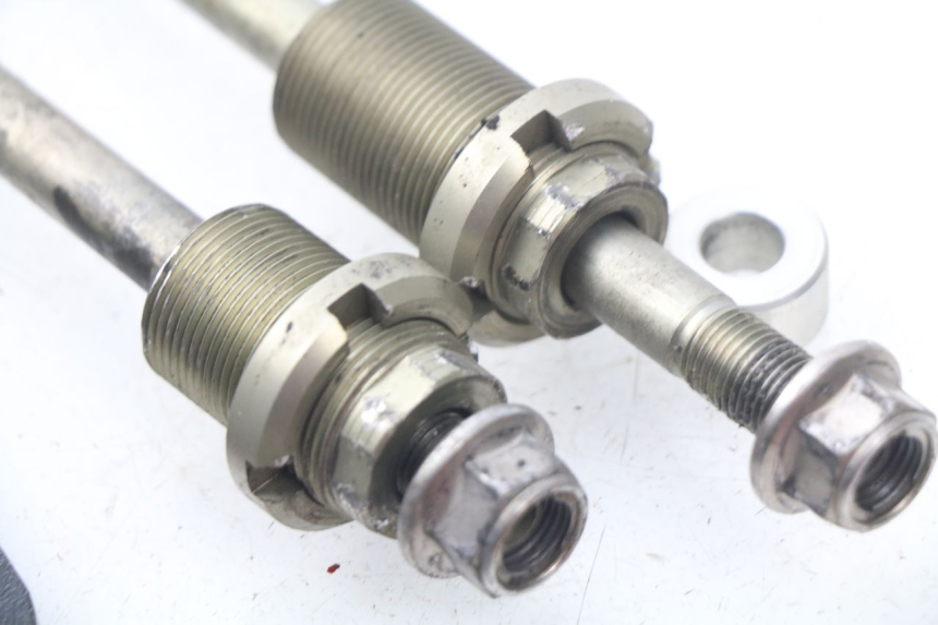 photo de EJE MOTOR SUZUKI GSX-R GSXR K16 1000 (2012 - 2016) - Primer plano técnico