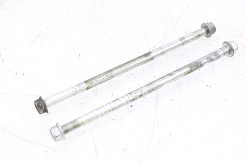 photo de EJE MOTOR SUZUKI GSXR GSX-R 1000 (2003 - 2004) - Primer plano técnico