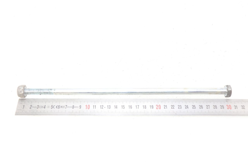 photo de EJE DEL MOTOR PIAGGIO MP3 LT 400 (2007 - 2012) - Primer plano técnico