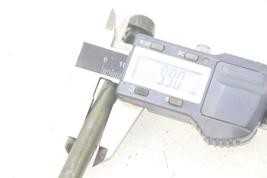 photo de EJE DEL MOTOR YAMAHA PW 50 (1984 - 2025) - Otra perspectiva