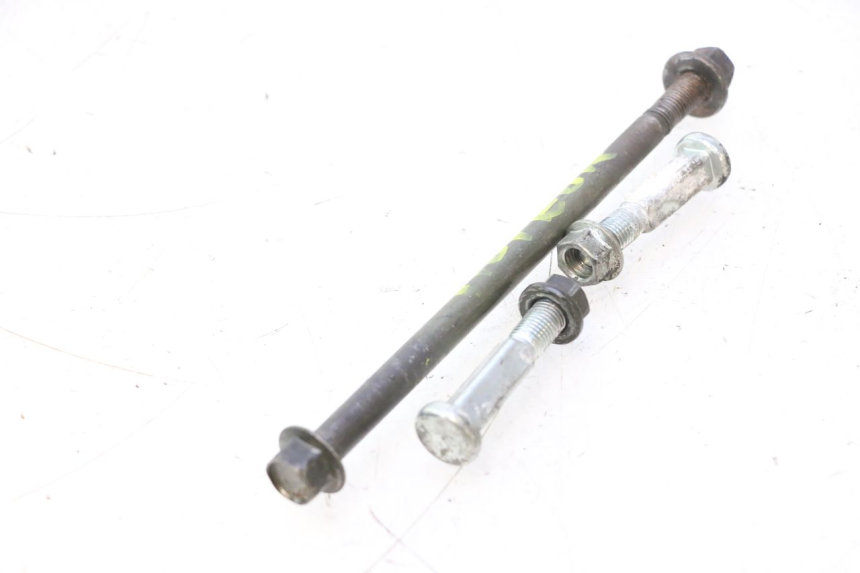 photo de EJE MOTOR YAMAHA SLIDER 50 (1999 - 2004) - Primer plano técnico