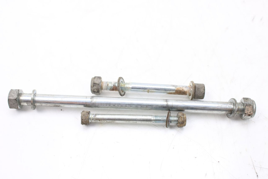 photo de EJE DEL MOTOR GILERA SMT SUPERMOTARD 50 (2009 - 2017) - Primer plano técnico