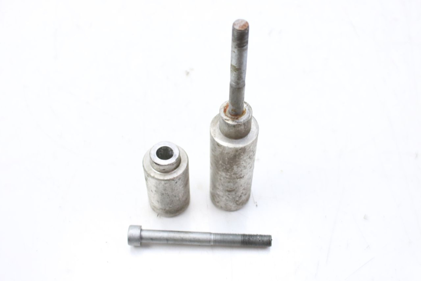 photo de EJE MOTOR SUZUKI SV S 650 (1999 - 2002) - Marcados y referencias originales