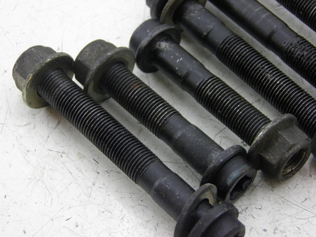 photo de EJE MOTOR TRIUMPH TROPHY 1200 (1996 - 2003) - Zoom estado de uso