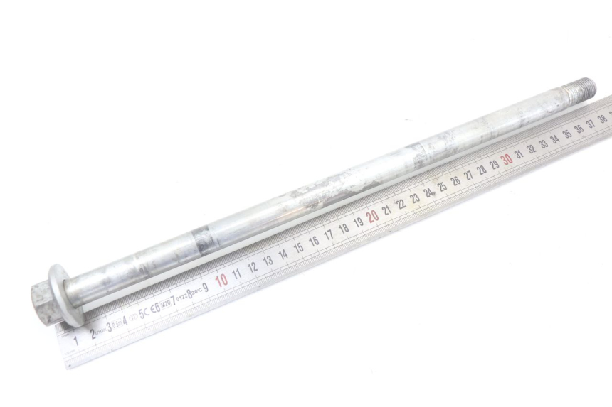 photo de EJE RUEDA TRASERO APRILIA CLASSIC 125 (1995 - 2001) - Zoom estado de uso