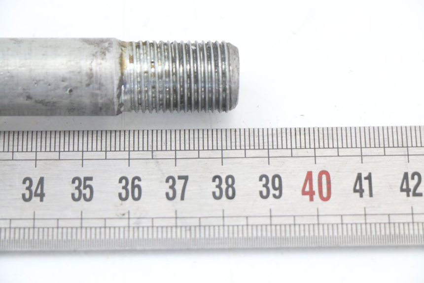 photo de EJE RUEDA TRASERO APRILIA CLASSIC 125 (1995 - 2001) - Otra perspectiva