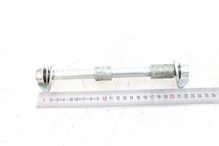 photo de EJE RUEDA TRASERO RSR DIRT BIKE 150 - Zoom estado de uso