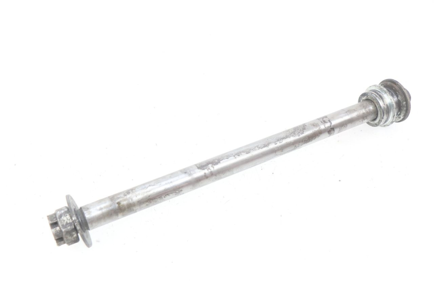 photo de EJE DE RUEDA TRASERA YAMAHA FJ 3CX 1200 (1986 - 1996) - Primer plano técnico