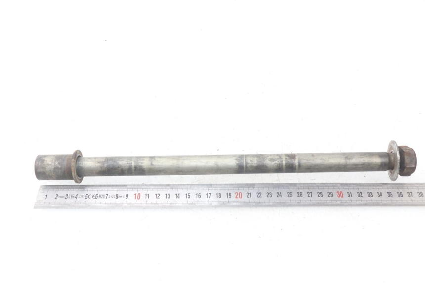 photo de EJE RUEDA TRASERO YAMAHA FJR ABS 1300 (2006 - 2012) - Zoom estado de uso