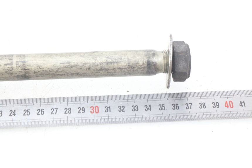 photo de EJE DE RUEDA TRASERA YAMAHA FJR ABS 1300 (2016 - 2020) - Zoom estado de uso