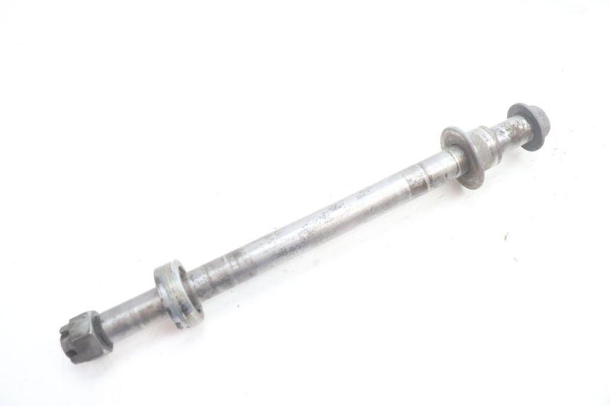 photo de EJE RUEDA TRASERO KAWASAKI GPX F ZX750F 750 (1986 - 1990) - Detalle de la pieza
