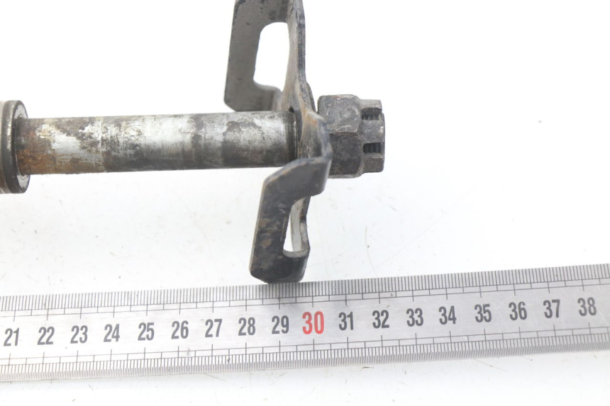 photo de EJE RUEDA TRASERO KAWASAKI GPZ S 500 (1994 - 2005) - Zoom estado de uso