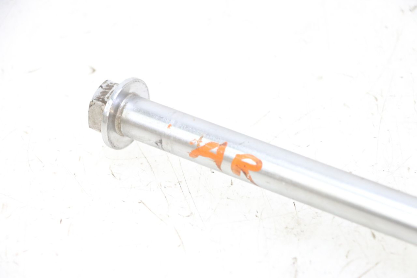 photo de EJE RUEDA TRASERO KEEWAY K-LIGHT KLIGHT 125 (2018 - 2025) - Vista general del producto