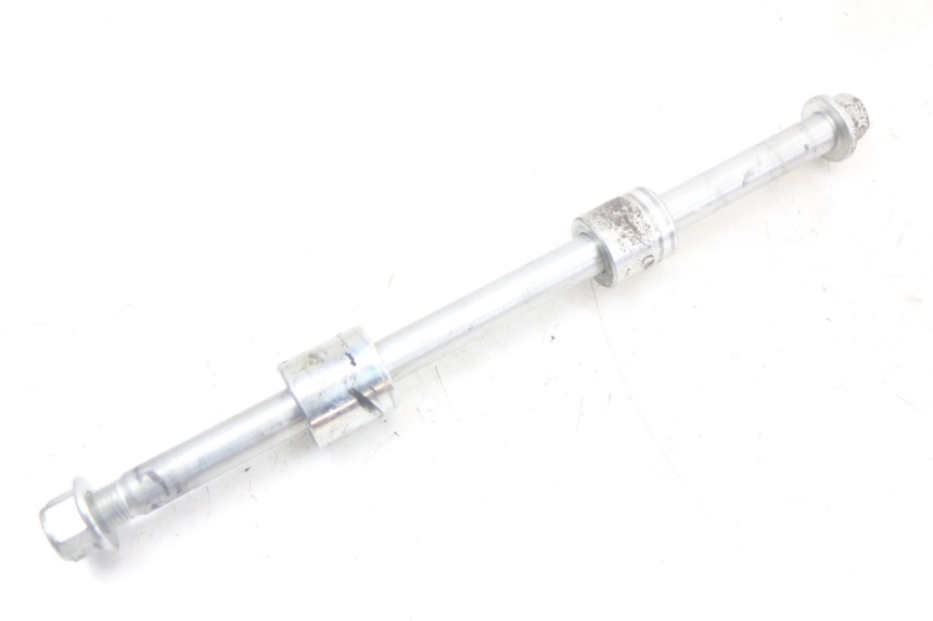 photo de EJE RUEDA TRASERO MASAI SCRAMBLER SPORT 125 (2021 - 2025) - Detalle de la pieza