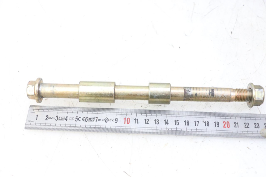 photo de EJE DE RUEDA TRASERA APOLLO RFZ 150 - Otra perspectiva