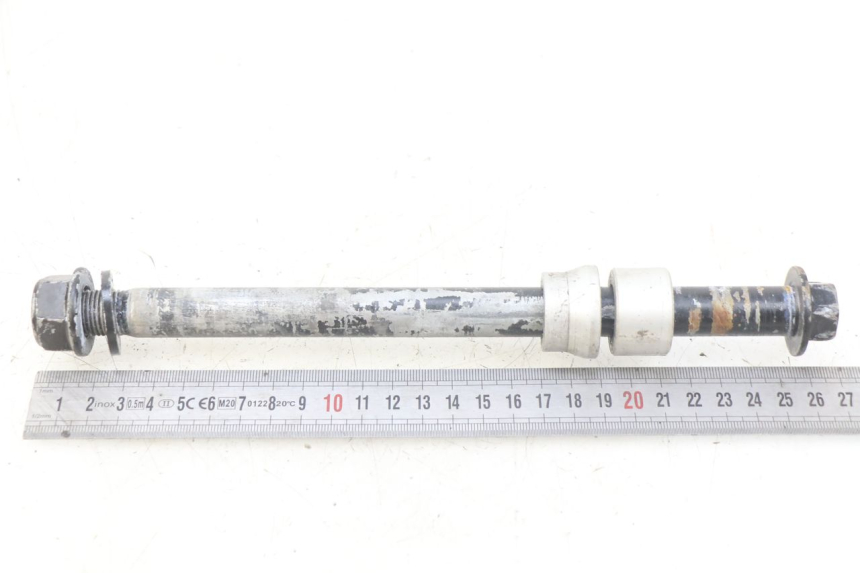photo de EJE RUEDA TRASERO GAS-GAS SM ROOKIE 50 (2001 - 2005) - Zoom estado de uso