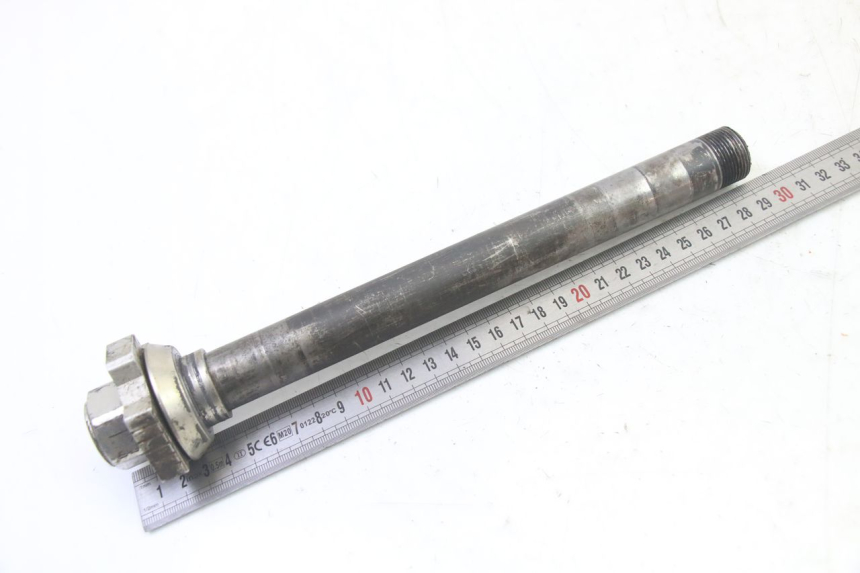 photo de EJE RUEDA TRASERO KTM SUPERENDURO R 950 (2005 - 2009) - Zoom estado de uso