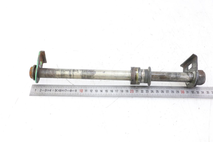 photo de EJE RUEDA TRASERO SUZUKI GSX F GSXF 650 (2007 - 2015) - Otra perspectiva