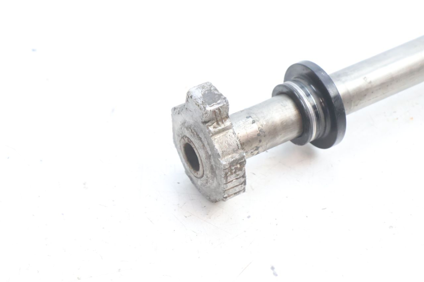 photo de EJE RUEDA TRASERO HUSABERG TE 250 (2011 - 2014) - Detalle de la pieza