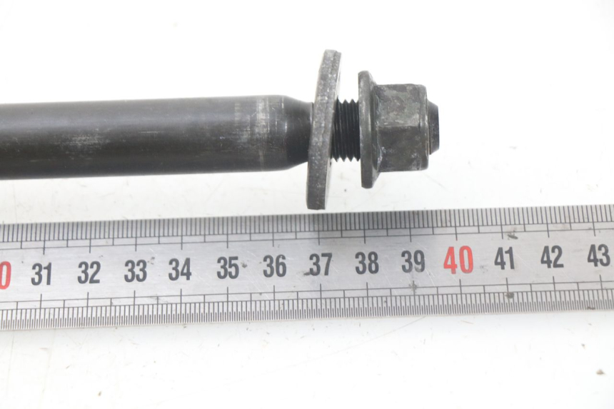 photo de EJE RUEDA TRASERO YAMAHA XP T-MAX TMAX ABS 500 (2004 - 2007) - Detalle de la pieza