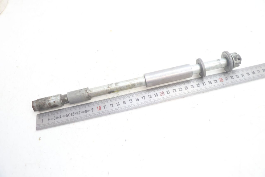 photo de EJE RUEDA TRASERO YAMAHA XV VIRAGO 535 (1988 - 2004) - Zoom estado de uso