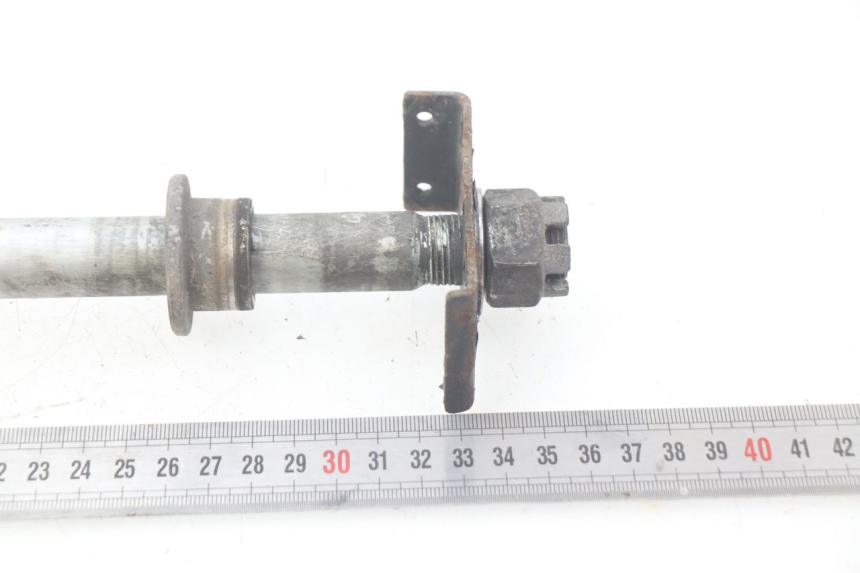 photo de EJE DE RUEDA TRASERA KAWASAKI Z S 750 (2003 - 2006) - Otra perspectiva