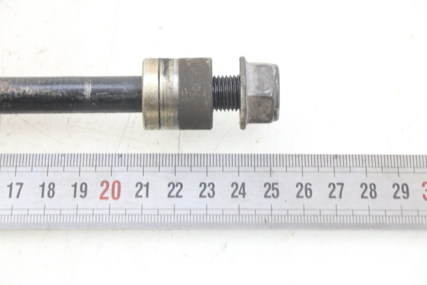 photo de EJE DE LA RUEDA DELANTERA KYMCO AGILITY 16+ 4T 50 (2018 - 2023) - Zoom estado de uso