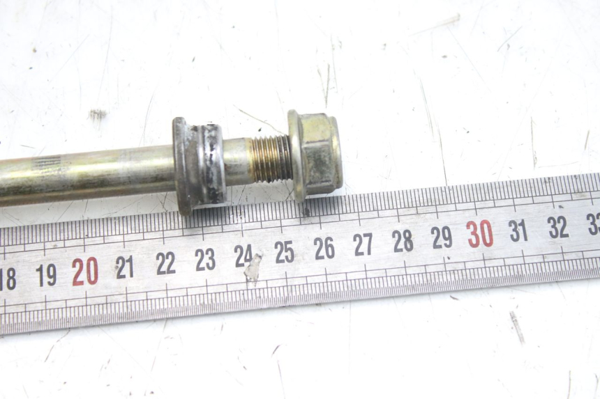 photo de EJE DE LA RUEDA DELANTERA KYMCO AGILITY 4T 50 (2005 - 2018) - Otra perspectiva