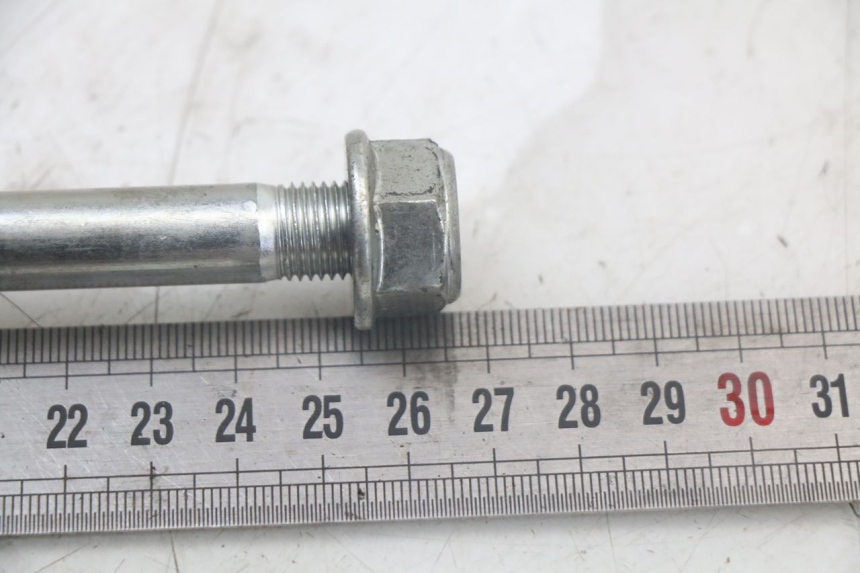 photo de EJE DE LA RUEDA DELANTERA KYMCO AGILITY 4T 50 (2018 - 2022) - Zoom estado de uso