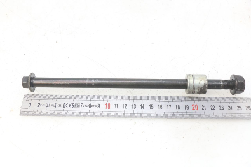 photo de EJE DE LA RUEDA DELANTERA KYMCO AGILITY CITY 2T 50 (2008 - 2016) - Zoom estado de uso