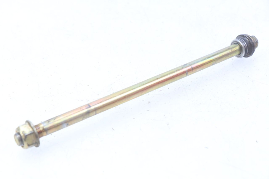 photo de EJE DE LA RUEDA DELANTERA KYMCO AGILITY RS 2T 50 (2009 - 2013) - Primer plano técnico