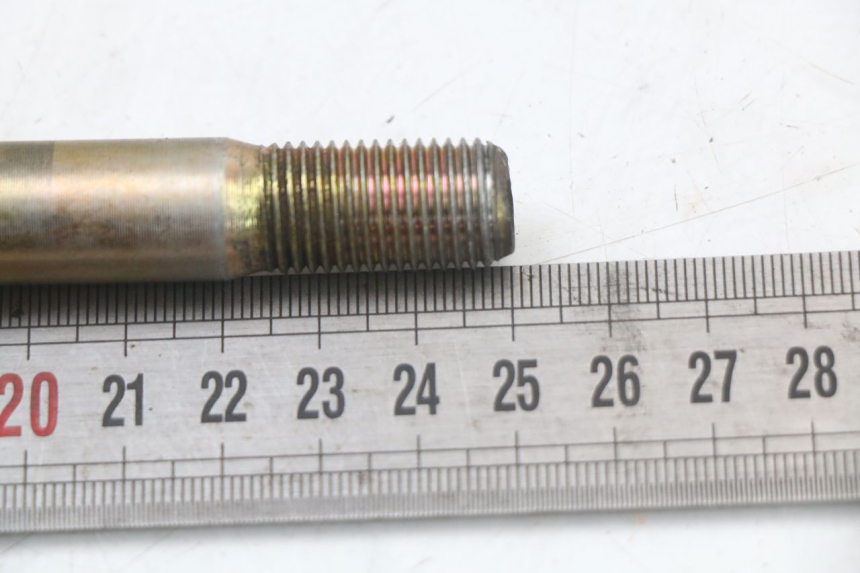 photo de EJE RUEDA DELANTERO HYOSUNG GV AQUILA 125 (2000 - 2009) - Zoom estado de uso